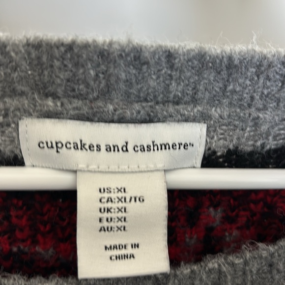 Cupcake and Cashmere Love & Hearts oversized sweater Size XL - Picture 5 of 6